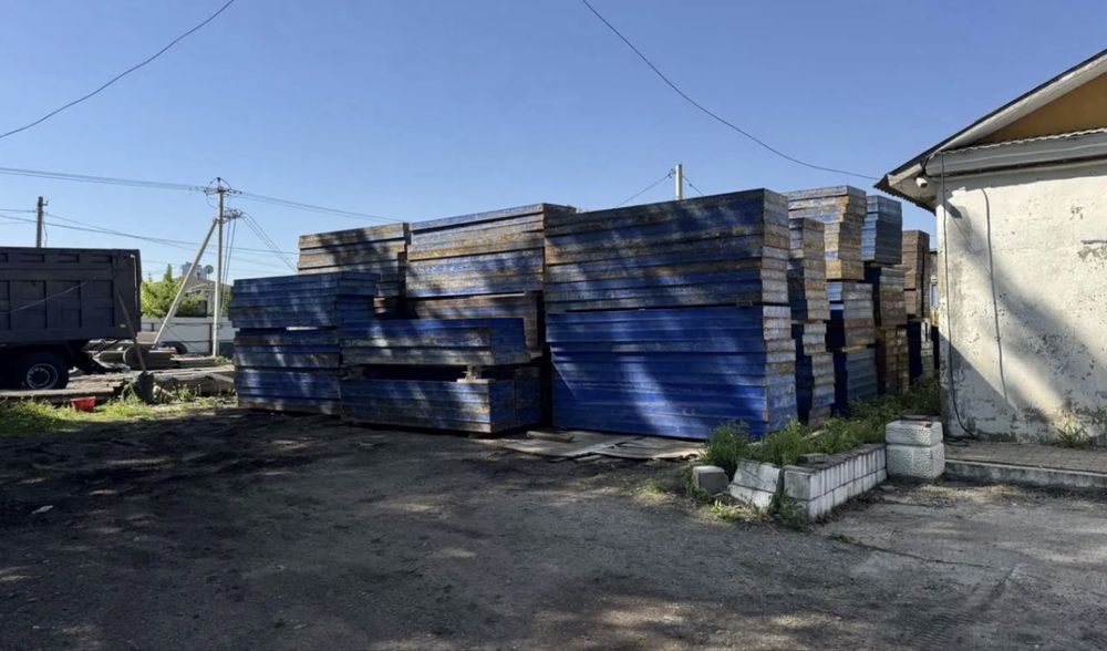 Опалубка крупнощитовая в аренду
