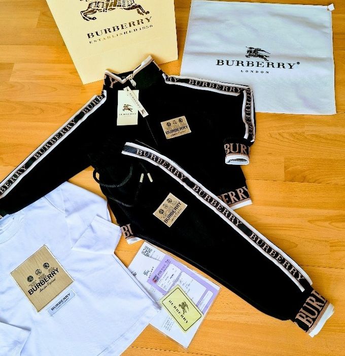 Compleuri copii, model unisex, 3 piese,logo brodat, varsta 3-12ani