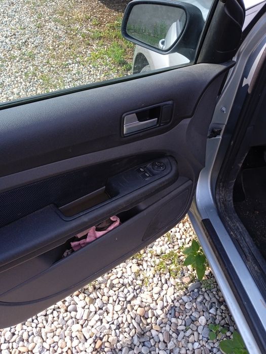 FORD Focus 2005 — imagine 5