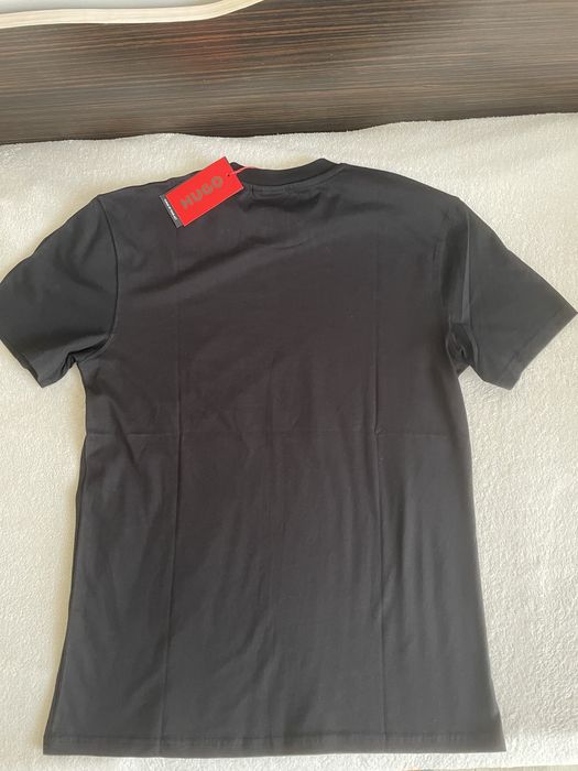 Тениска HUGO размер S