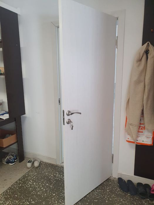 Продам холодильник ветриный