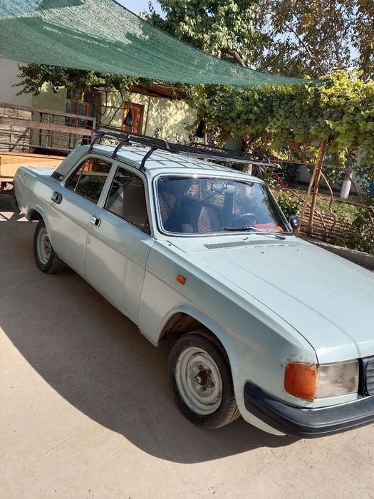 Volga Gaz 31029 sotiladi yili 1995 motori yaxshi gazi bor 100 talik