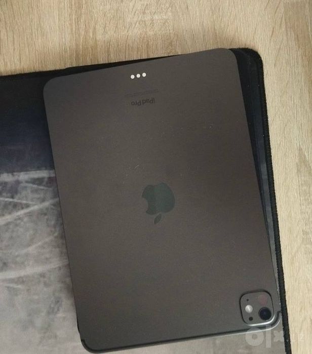 IPad m4 Pro +apple pencil+apple keyboard full korobka
