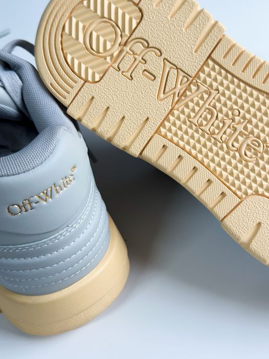 Off-White Out Of Office Grey