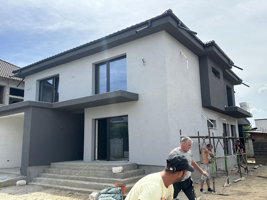 Firma de constructii profesionistă( placarii, case la rosu,interioare