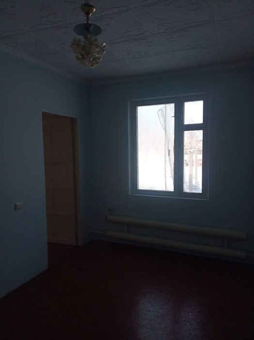 Участок с времянкой