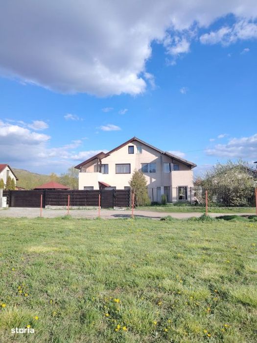 Duplex mobilat complet, ideal pentru credit, zona linistita langa padu