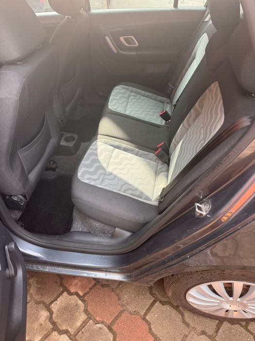 SKODA Fabia 2009 — imagine 4