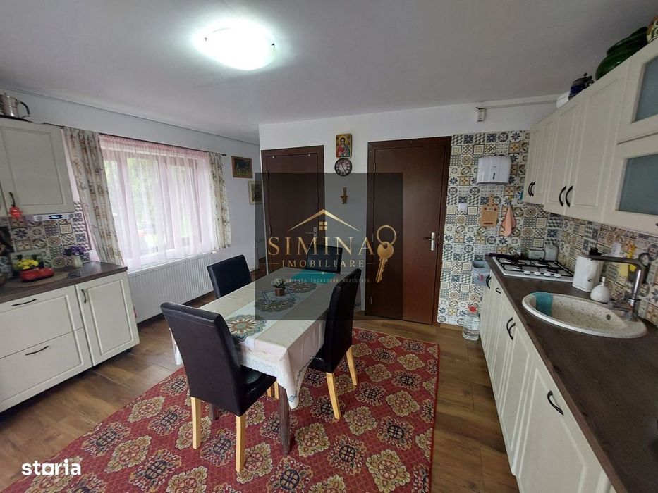 Casa De Vanzare, 1000 Mp Teren, Galesti , Mures