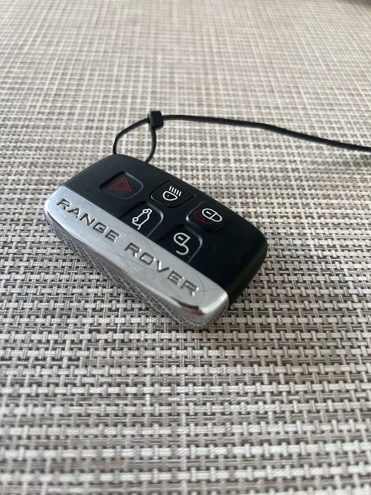 Ключ на Range rover 2014