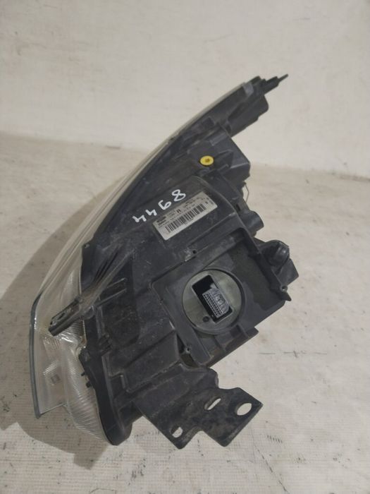 Far dreapta xenon, Ford Kuga, 2012, 2013, 2014, 2015, 2016, cod origine OE CV44-13D154-AG.