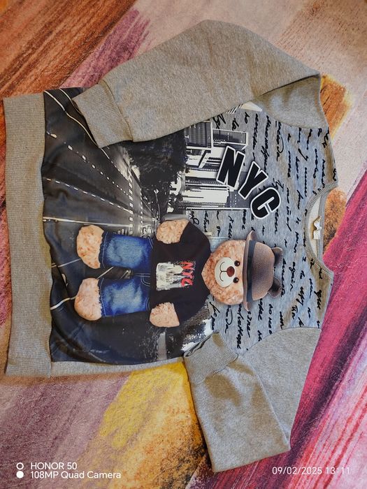 Блузи и пуловери