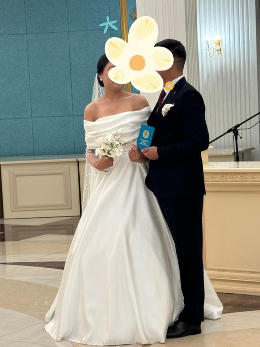 Свадебное платье