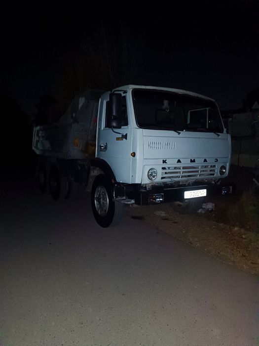 Услуги Камаза клинец щебень булыга шагал  вывозим строй мусора