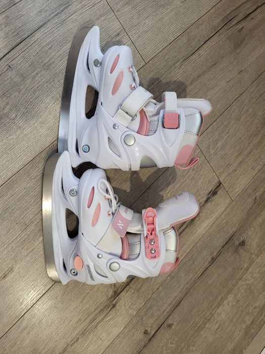 Продам коньки детские