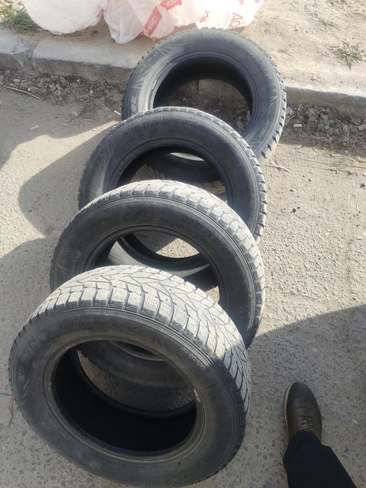 Продам Шины летни