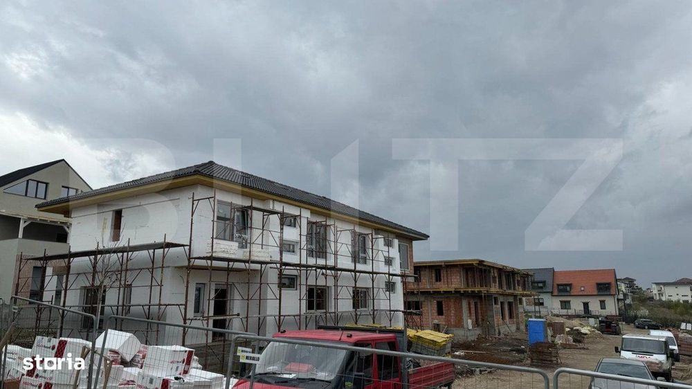 Duplex, ansamblu premium, 150 mp, Dezmir