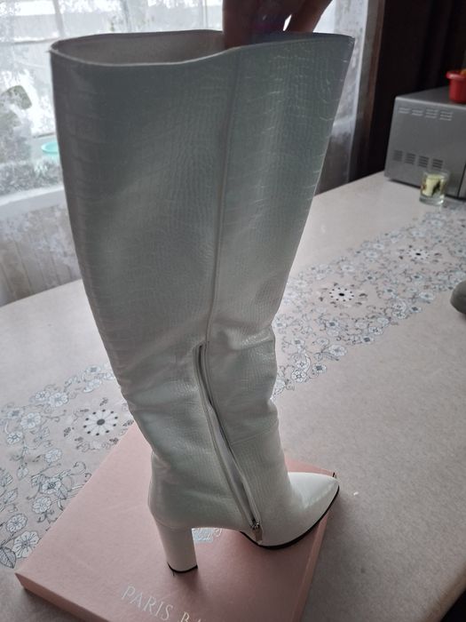 Продам сапоги новые