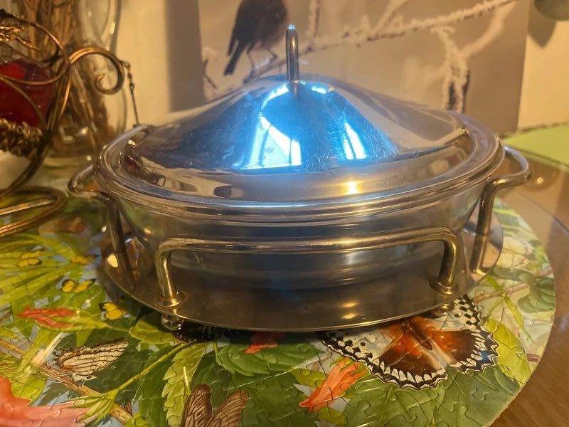 Platou de servire  cu capac, Martinex, Made in Brasil