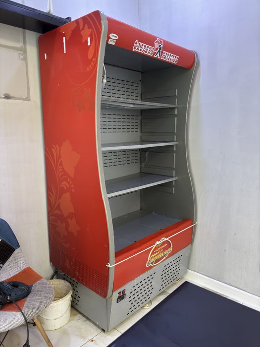 Витринный холодильник