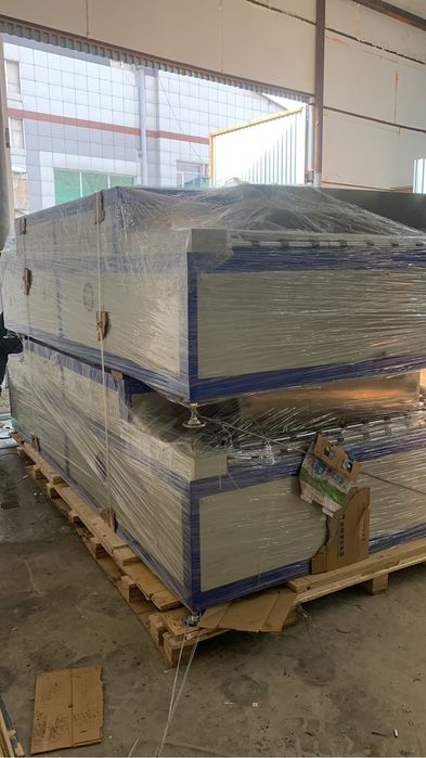 Стекло мойка 1,8