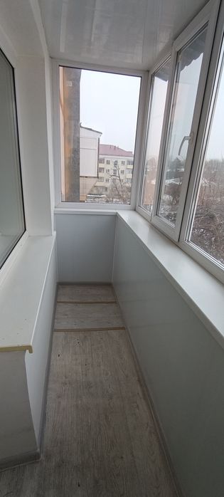 Продам 1-ком в самом центре. Рахмет. Парк.