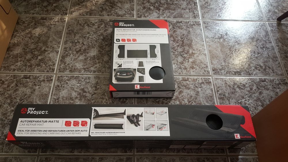 Радио и подложки за автомобил