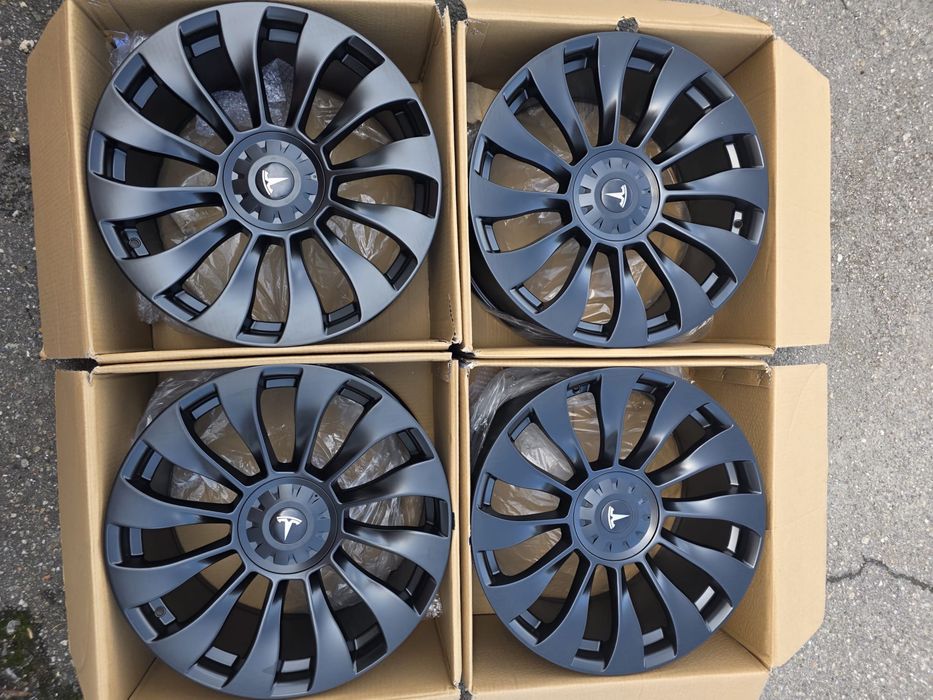 Jante noi Tesla 3 sau Y R19