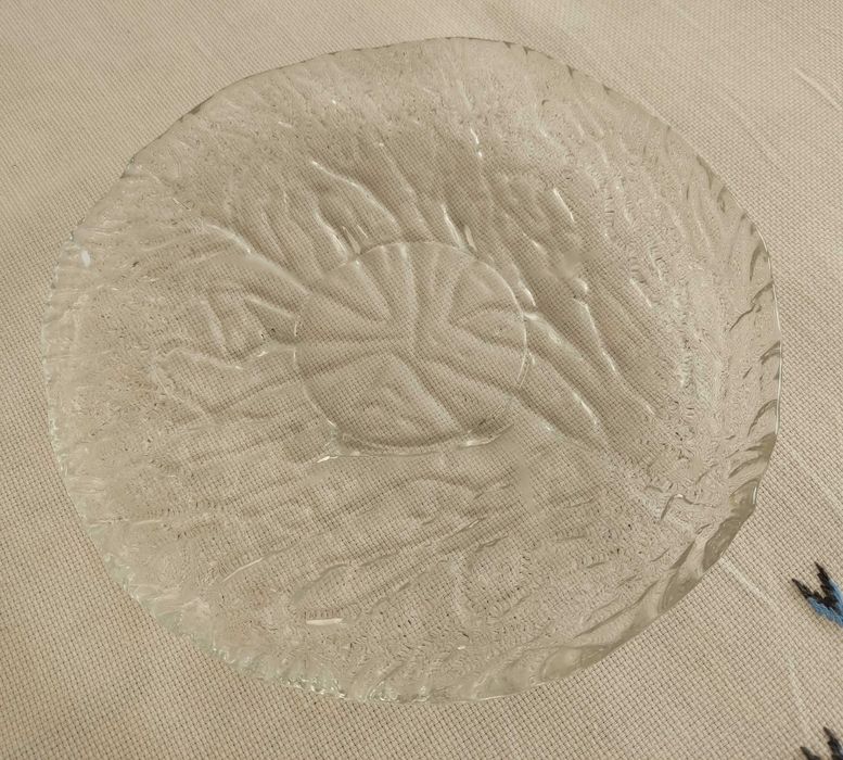 Две големи фруктиери/плата и едно подарък