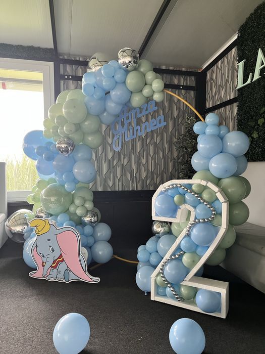 Arcade de baloane personalizate pentru momente speciale