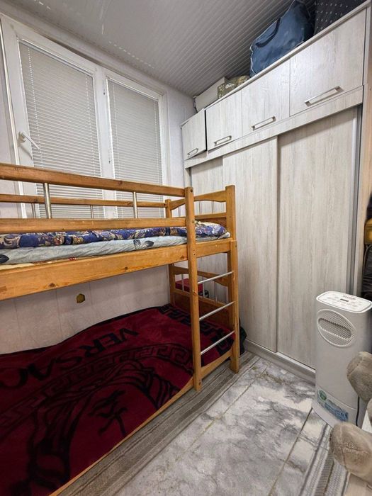 Сотилади 2/2/4 Коракамиш 2/3