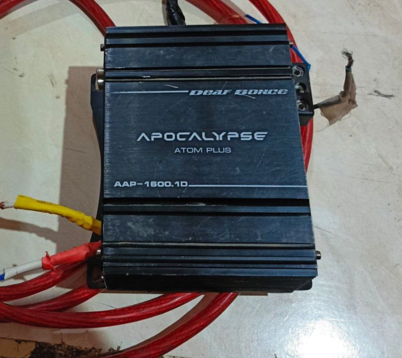 subwoofer sotiladiMachete Fight R 1.200 MAX 2.400