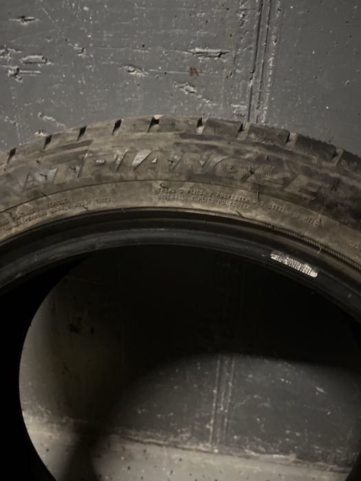 Автошины на Lexus 235/45/18