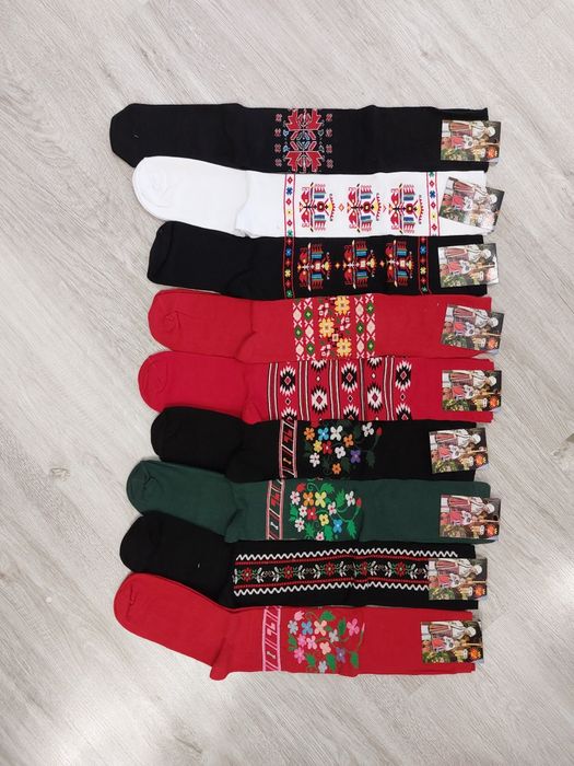 Дамски 3/4  и Детски 3/4 чорапи за народни танци