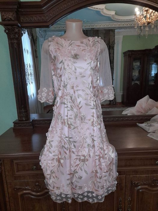 Готовая платье для женщин и девушек