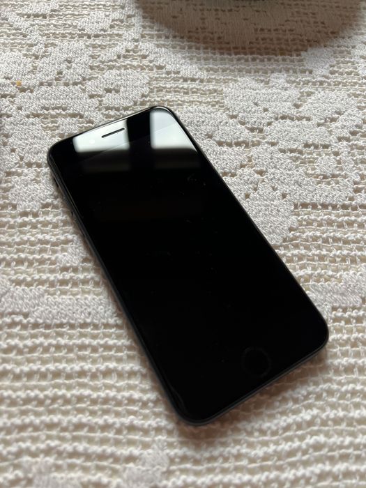 iPhone SE 2020, negru, 64GB