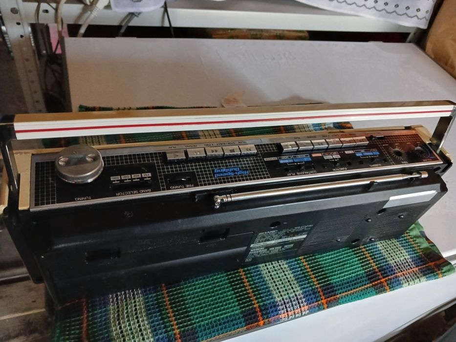 Магнитофон Sharp