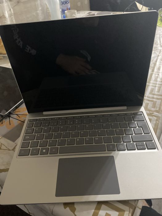 Leptop maicrosoft ofis