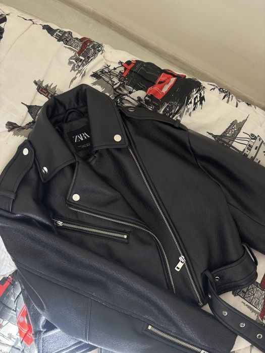 Кожено яке от Zara