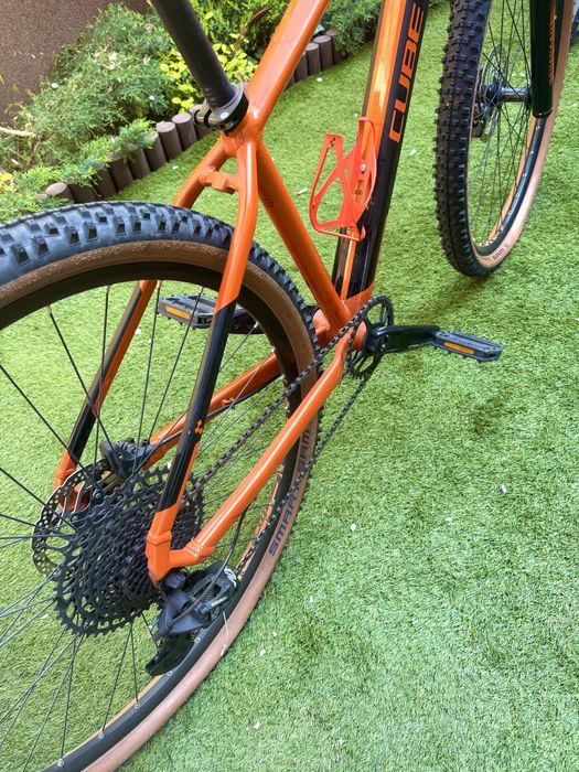 Bicicletă MTB Cube Acid 29” – echipare bună, stare foarte bună