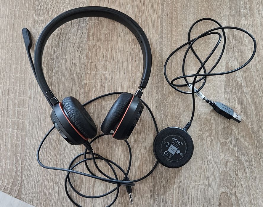 Casti stereo Jabra cu fir, peste ureche, negru