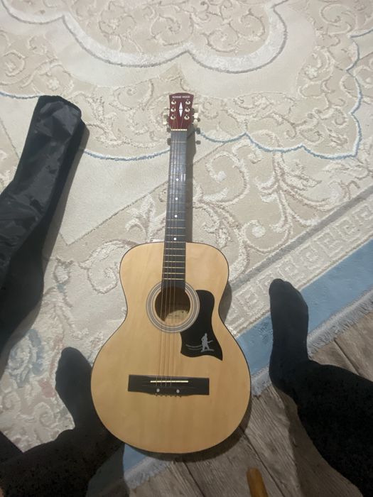 гитара акустическая