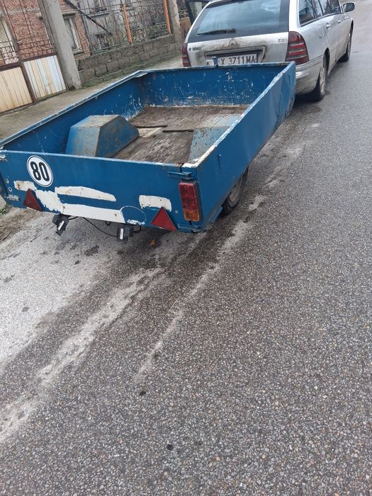 Ремарке внос от Германия втора употреба 180.Евро