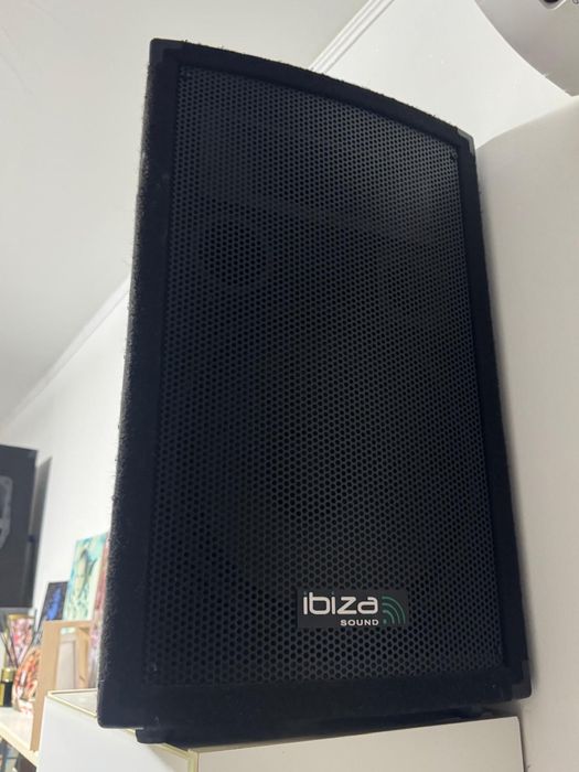 Se vinde  Sistem audio ibitza sound 2400w