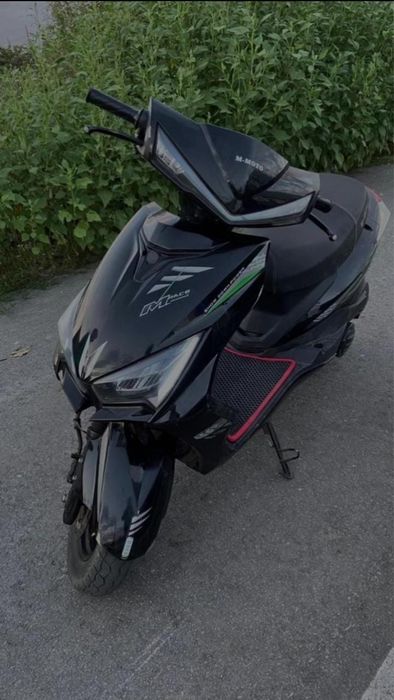 Продам скутер м11