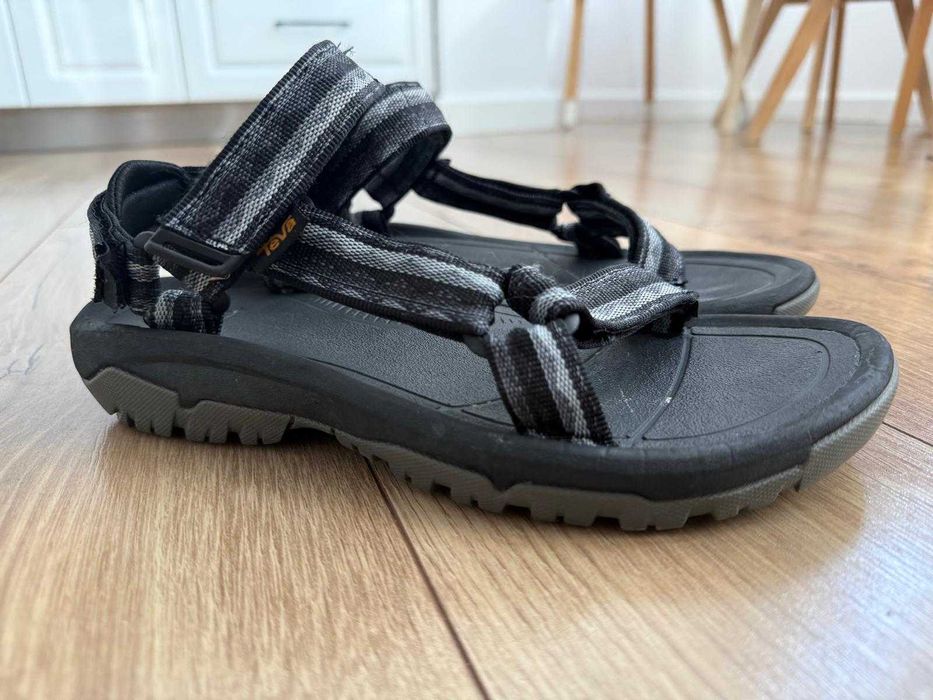 Teva 39 sandale femei