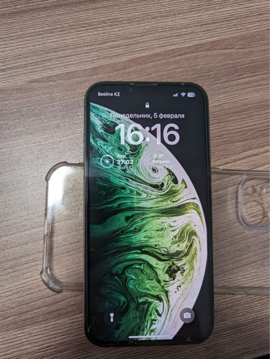 Продам айфон 13 в хорошем состоянии