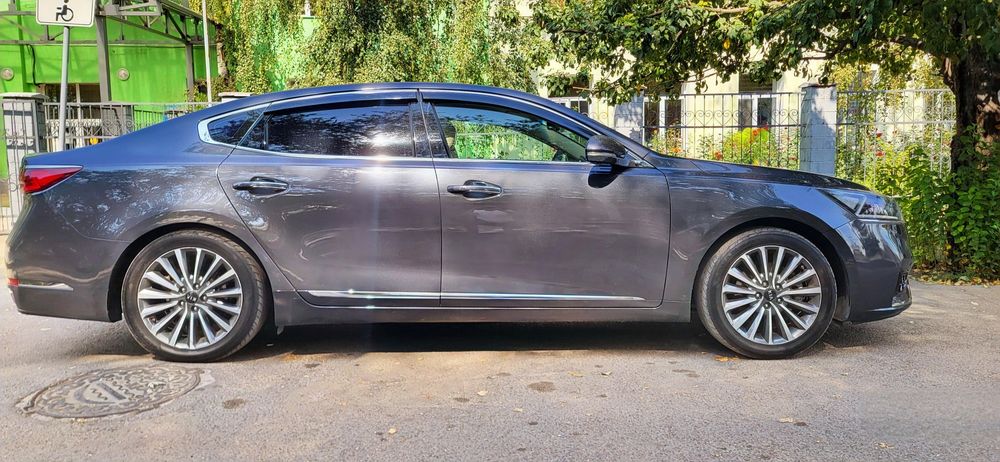 KIA K7 2017 года 2,4