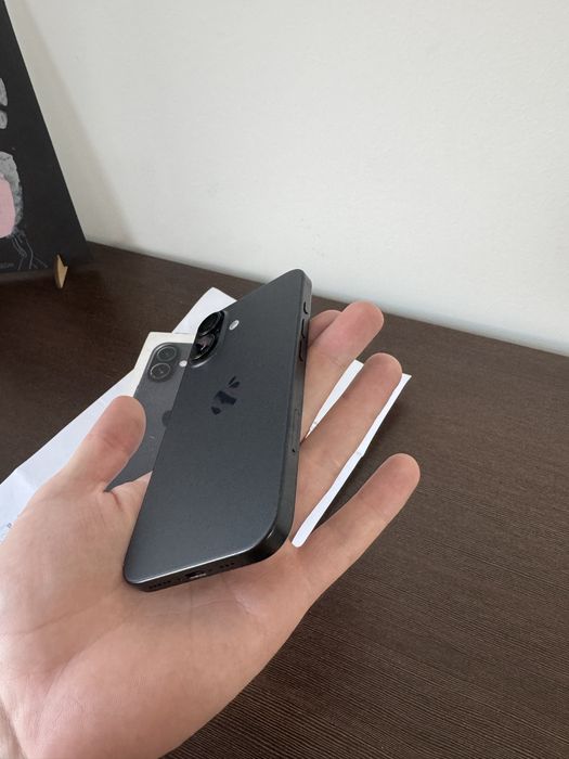 Iphone 16 емкость100%