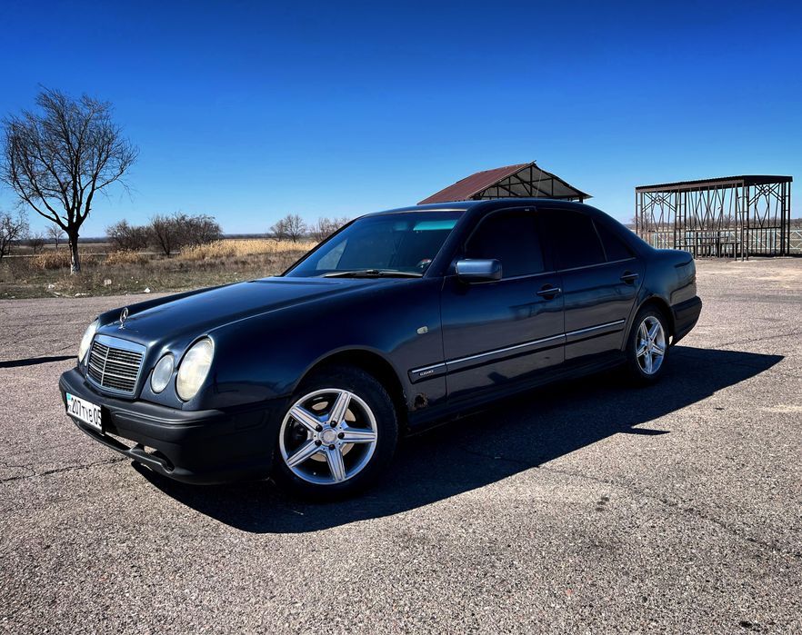 Продам Мерседес в хорошем состояний